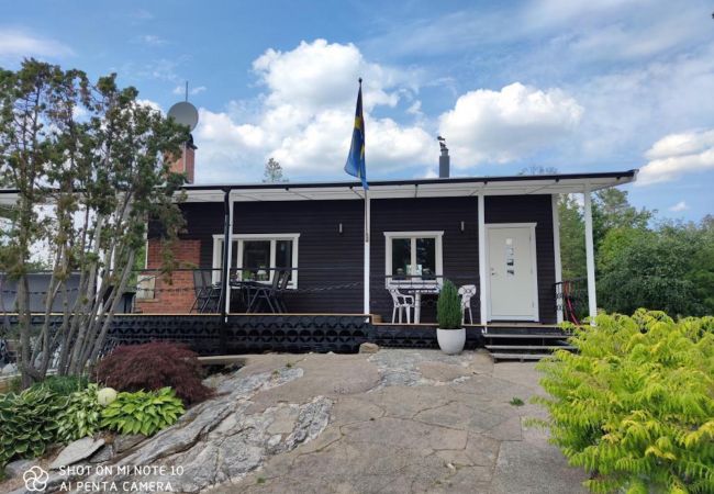 Stuga i Uddevalla - Stuga vid Byfjorden Stuga i Uddevalla - Stuga vid Byfjorden