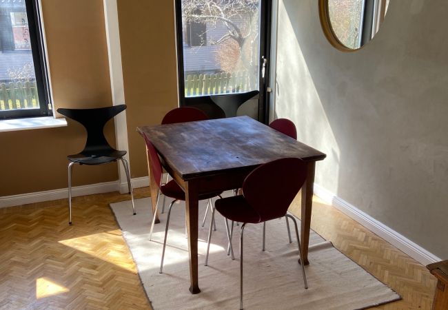 Stuga i Älvsjö - Villa i Älvsjö vid Stockholmsmässan  Stuga i Älvsjö - Villa i Älvsjö vid Stockholmsmässan
