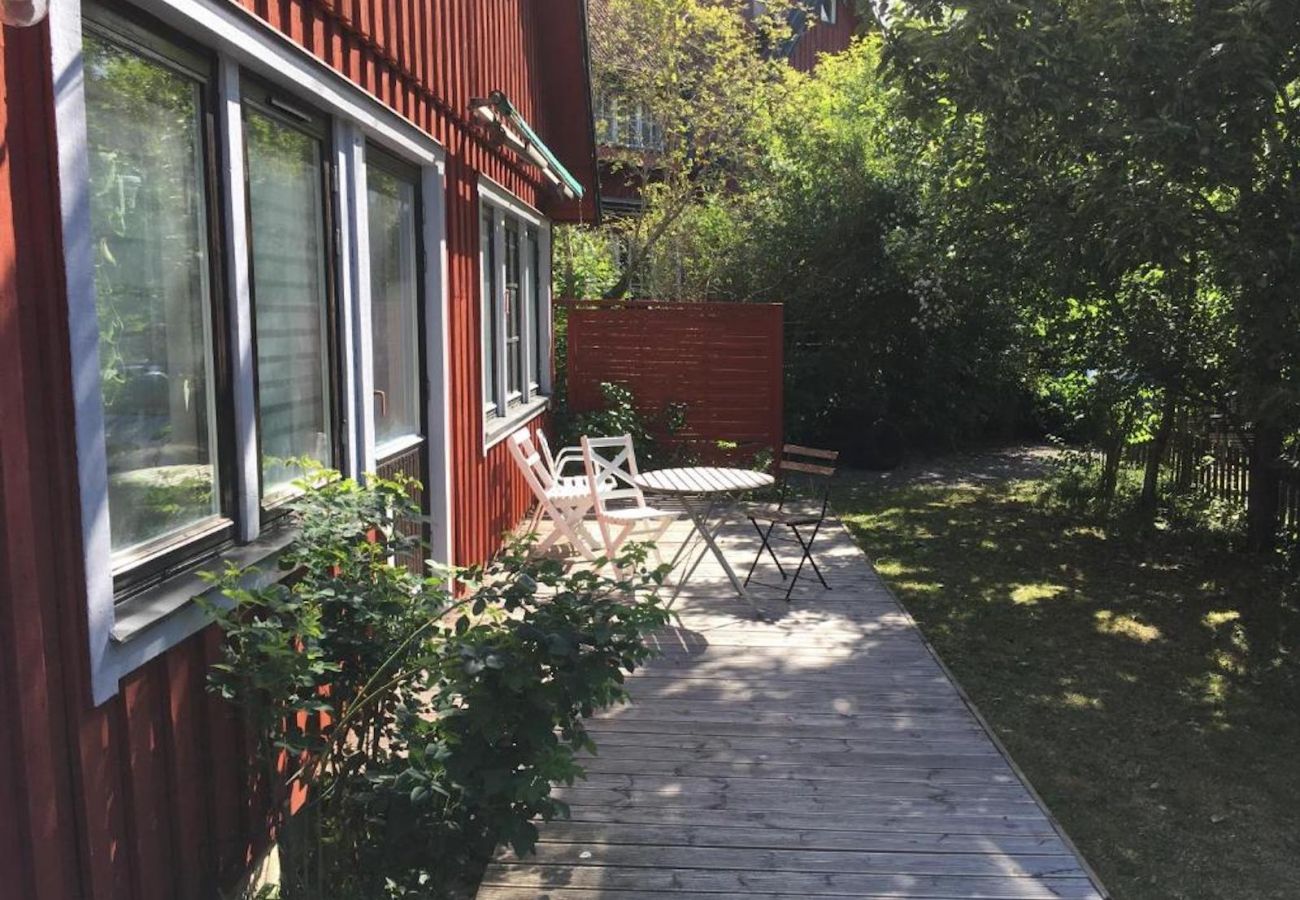 Stuga i Älvsjö - Villa i Älvsjö vid Stockholmsmässan 