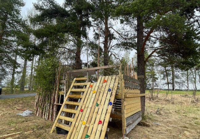 Stuga i Gargnäs - Mysig stuga vid sjön i Lappland