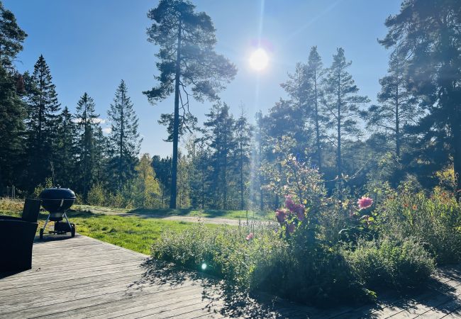 Stuga i Ingarö - Privat hus med havsutsikt, nära Stockholm