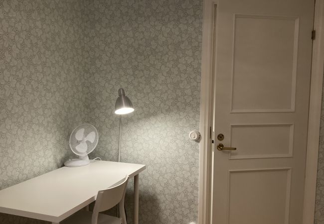 Stuga i Ryd - Underbart fritidshusläge precis vid sjön i Småland Stuga i Ryd - Underbart fritidshusläge precis vid sjön i Småland