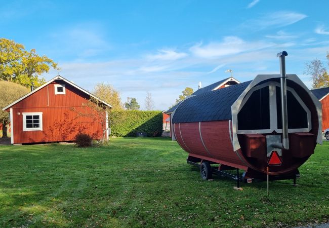 Stuga i Väckelsång - Drömläge vid sjön med pool, internet, bastu, kamin och  båt med elmotor Stuga i Väckelsång - Drömläge vid sjön med pool, internet, bastu, kamin och  båt med elmotor