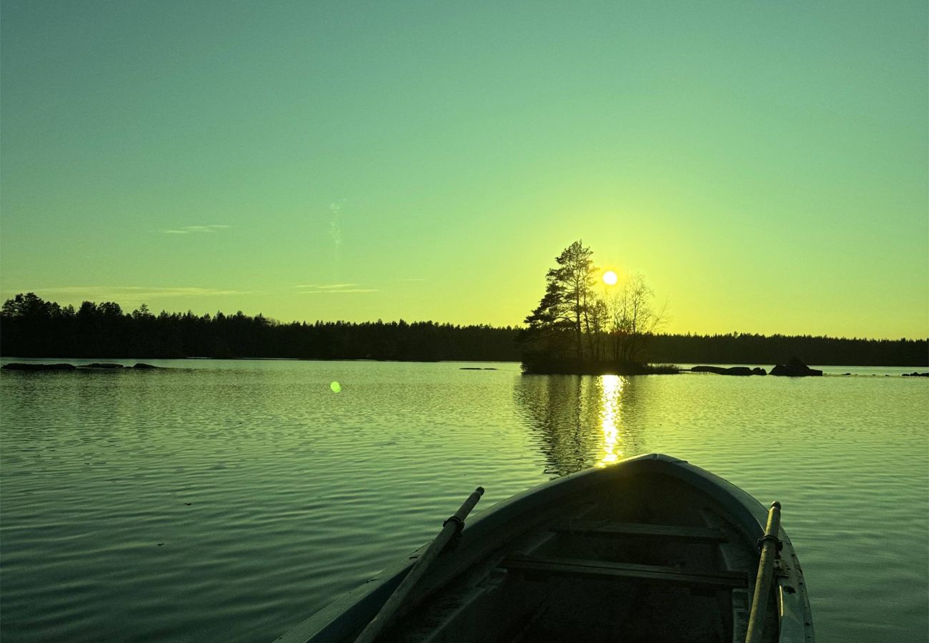 Stuga i Berga - Mysigt fritidshus i Småland