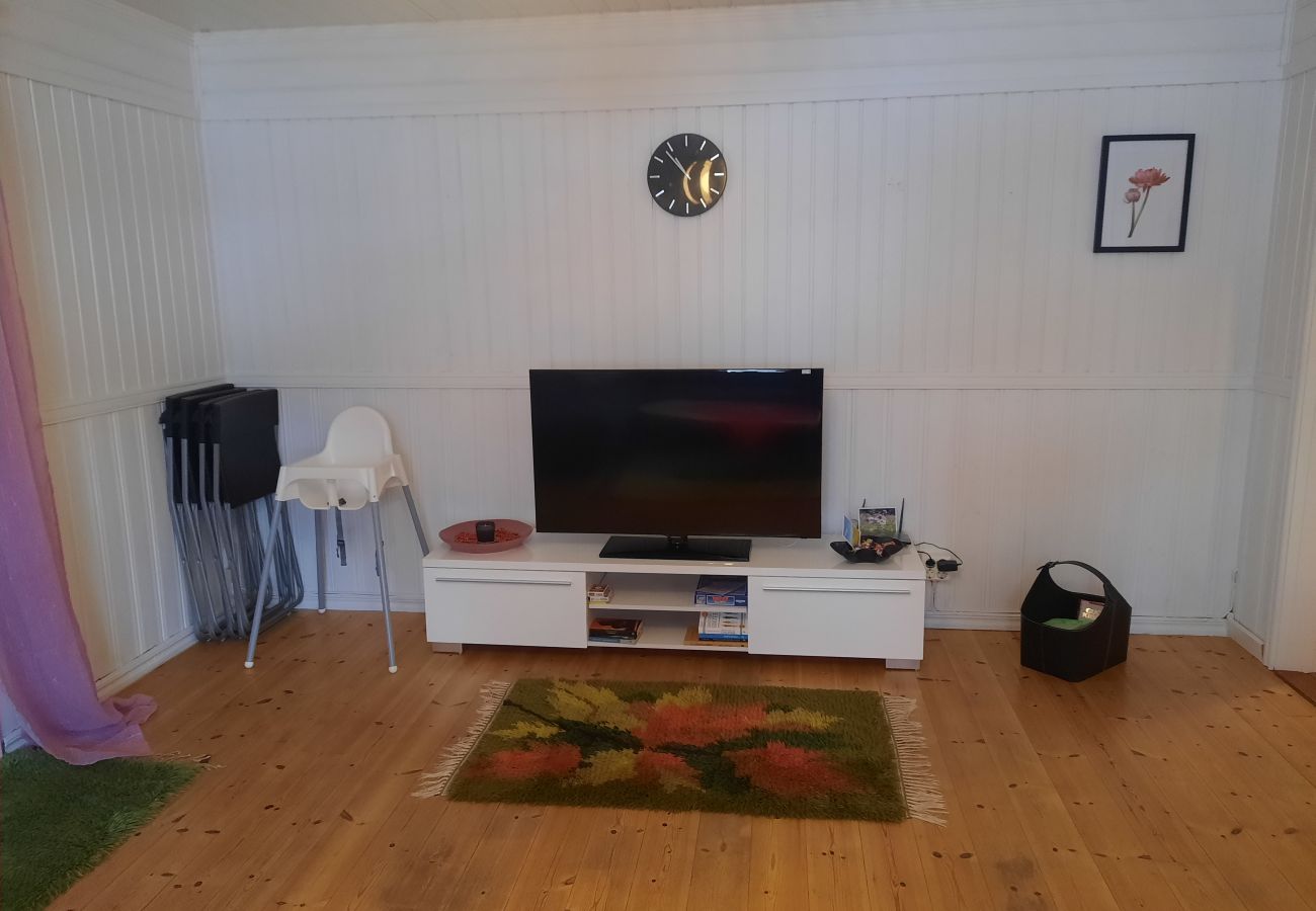 Stuga i Billingsfors - Hemtrevligt semesterhus nära Laxsjön i vackra Dalsland