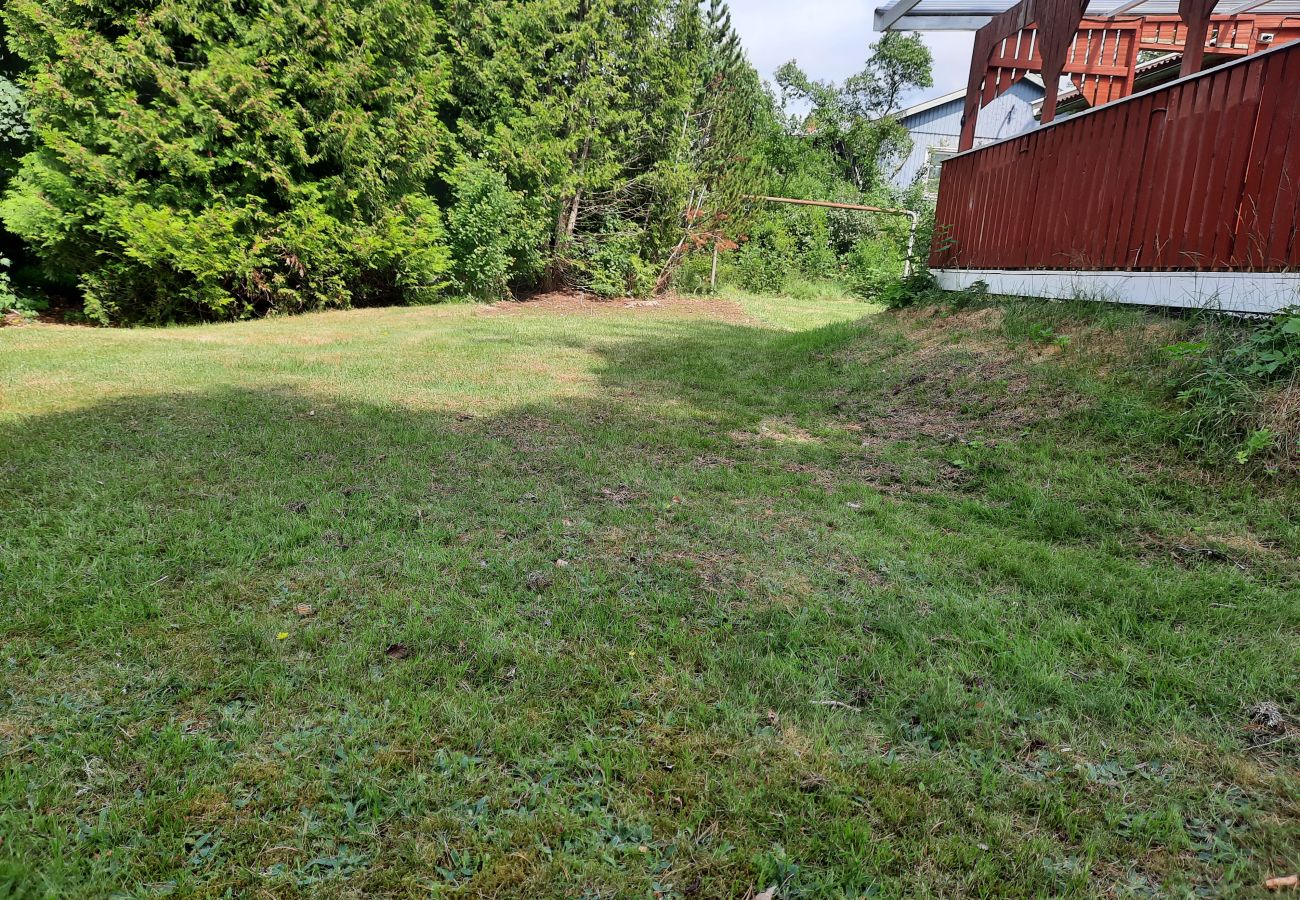 Stuga i Billingsfors - Hemtrevligt semesterhus nära Laxsjön i vackra Dalsland
