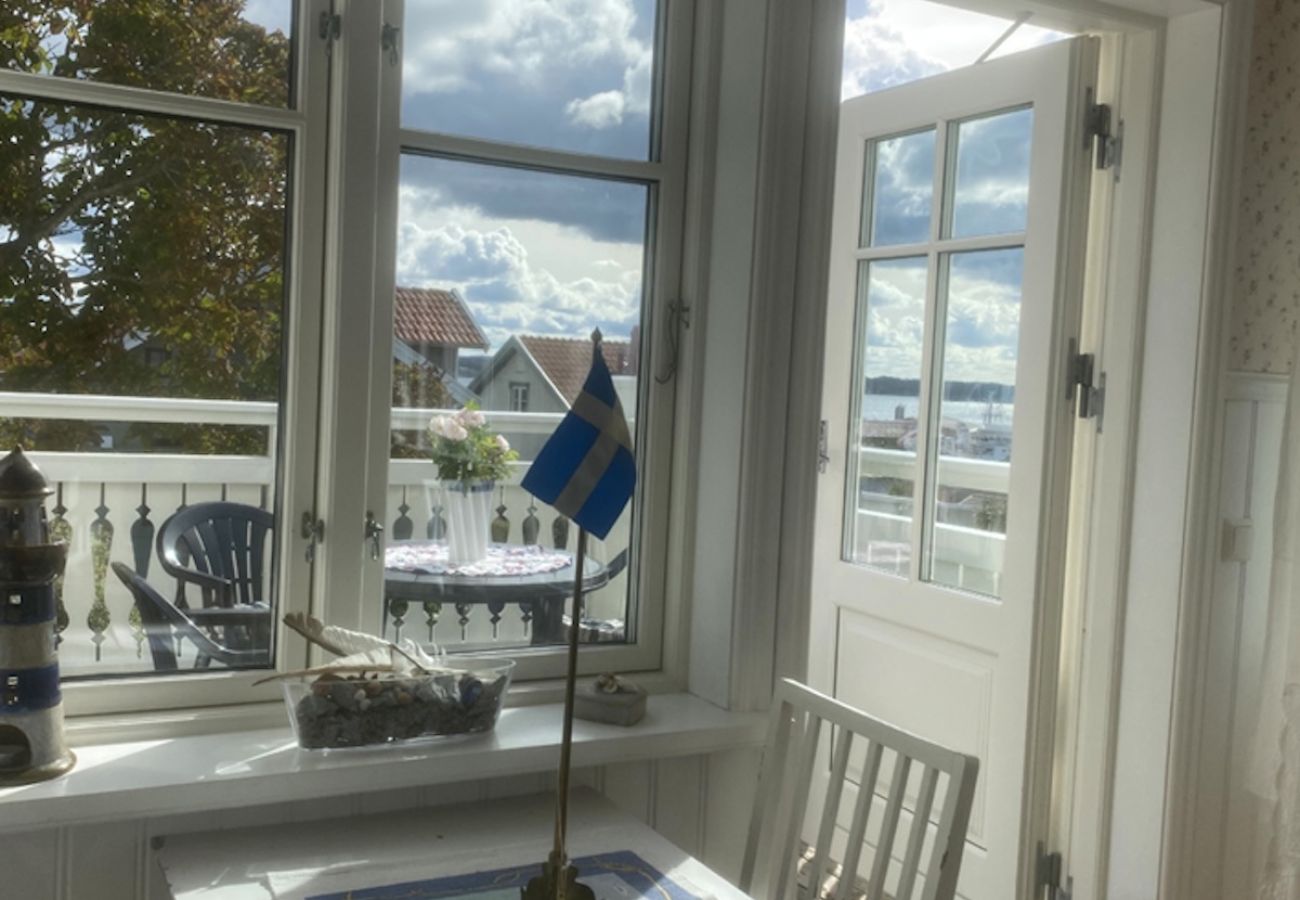 Stuga i Fiskebäckskil - Nyrenoverat sekelskifteshus I Lysekil med fantastiskt havsutsikt