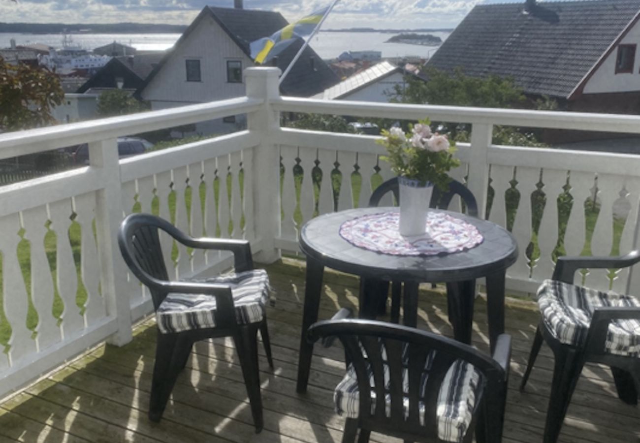 Stuga i Fiskebäckskil - Nyrenoverat sekelskifteshus I Lysekil med fantastiskt havsutsikt