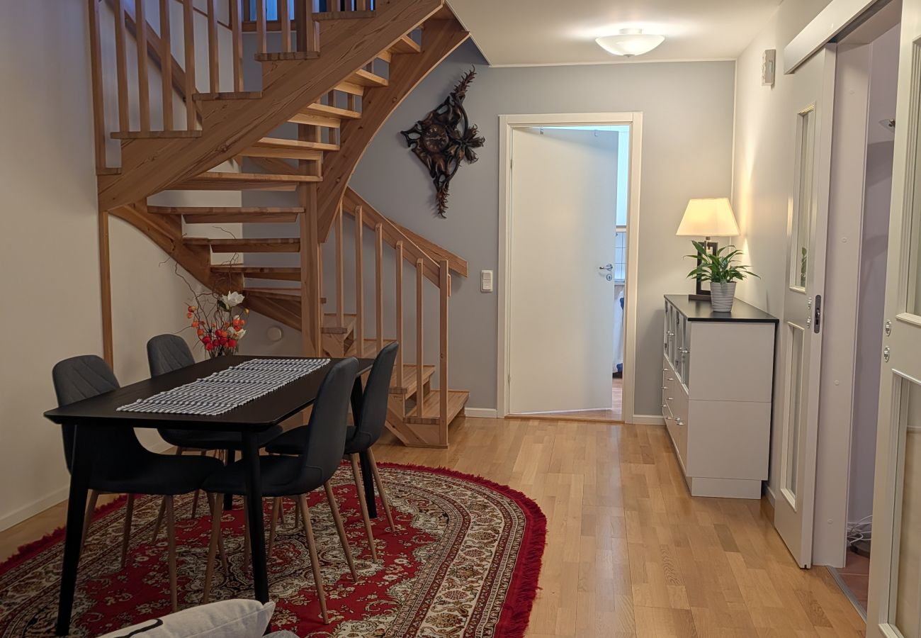 Stuga i Hisings Backa - Modern villa nära Västkusten och 10 minuter från centrala Göteborg