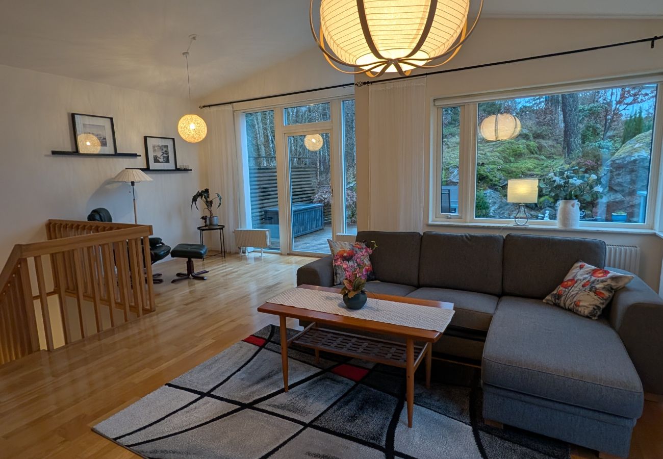 Stuga i Hisings Backa - Modern villa nära Västkusten och 10 minuter från centrala Göteborg