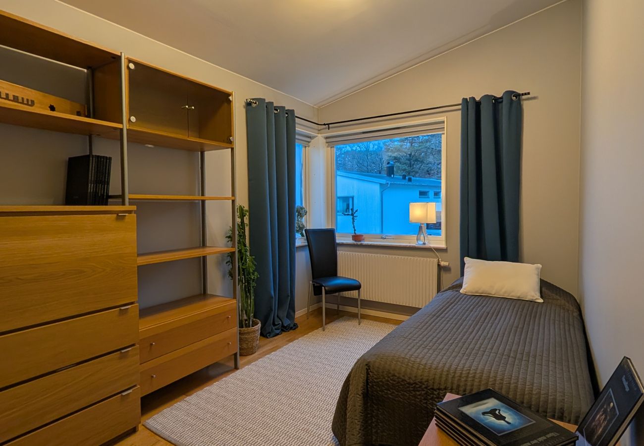 Stuga i Hisings Backa - Modern villa nära Västkusten och 10 minuter från centrala Göteborg