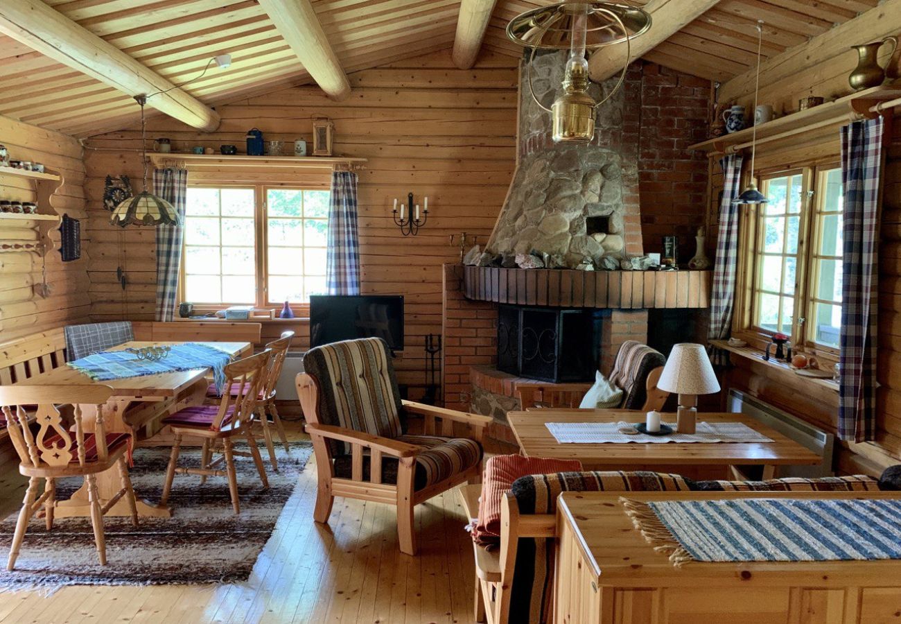 Stuga i Gunnarskog - I hjärtat av Värmland mellan sjöar och skogar
